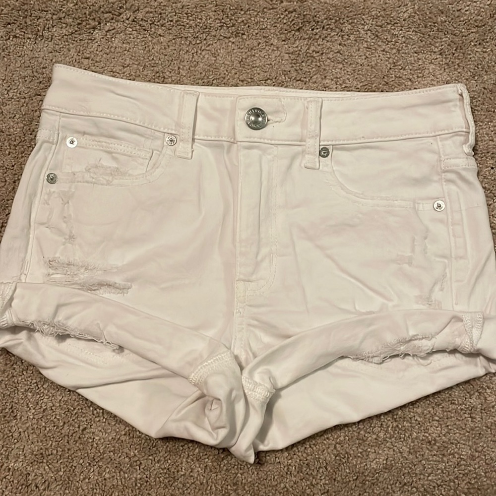 American eagle white shorts